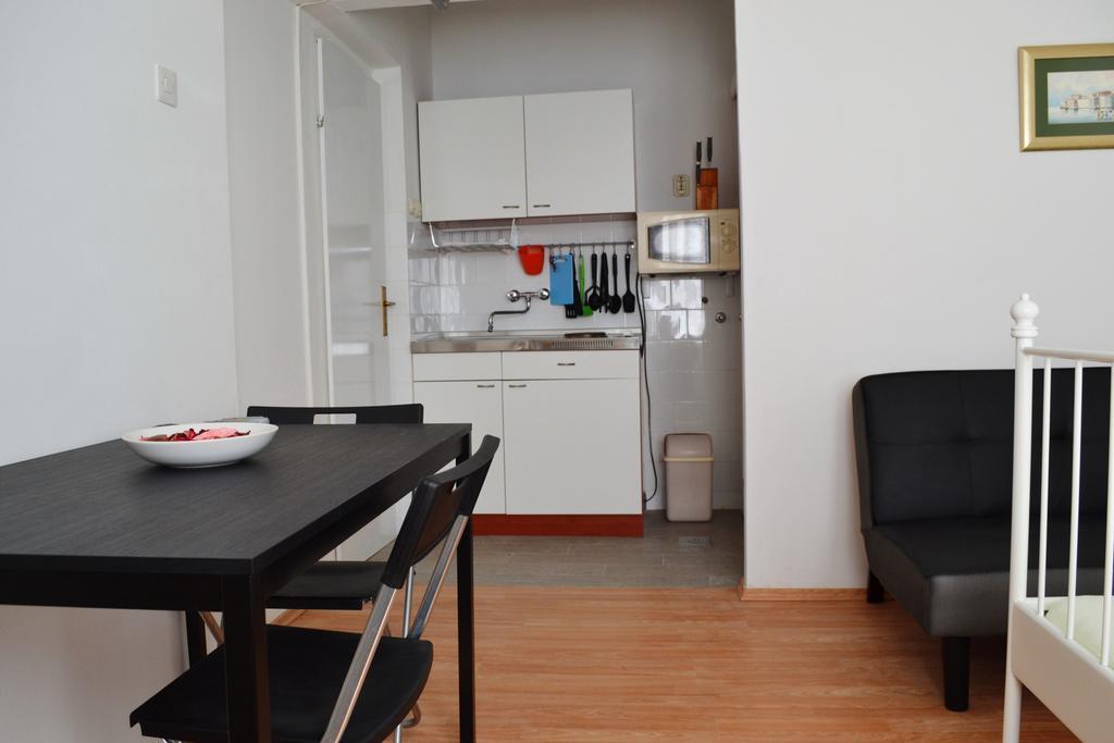 Apartment Vlado Сукошан Экстерьер фото